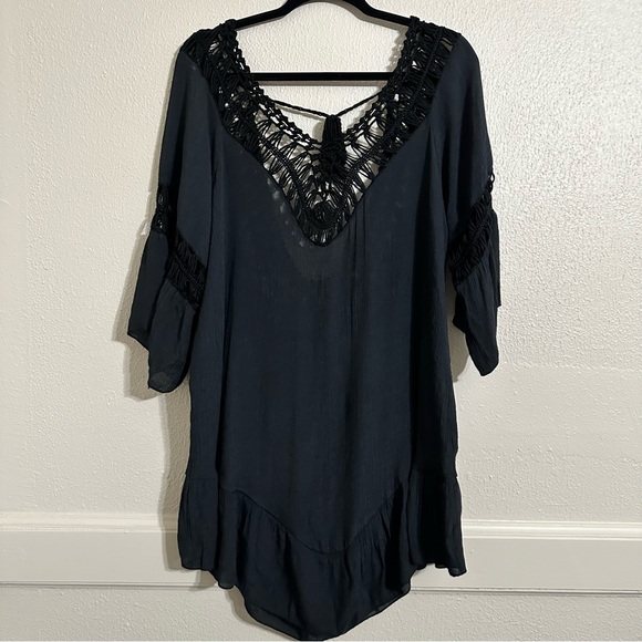 Woven Tassel Trim Dip Hem Black Beach Cover-up Low Back Dress - Picture 2 of 7